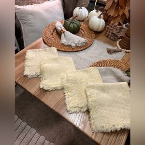 Vintage napkins in butter yellow set of 4